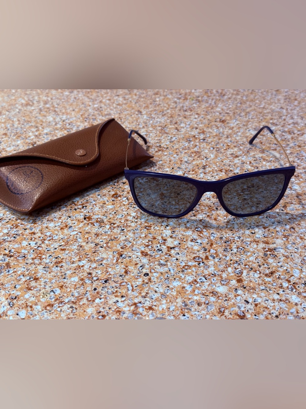 Ray-Ban Erika RB4344 Blue/Gold Polarized Sunglasses – Excellent Condition